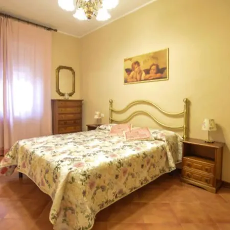 Casa Martina 펜션 카마이오레